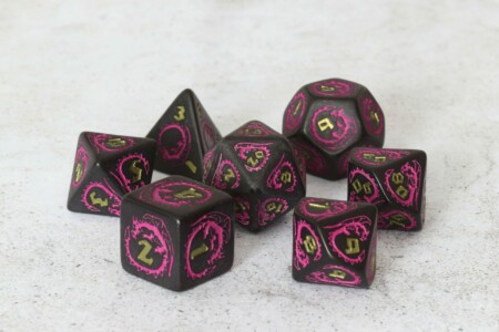 Q-Workshop Dragon Black (reinked)