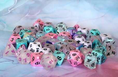 Die Hard Dice Avalore pastel dice palette