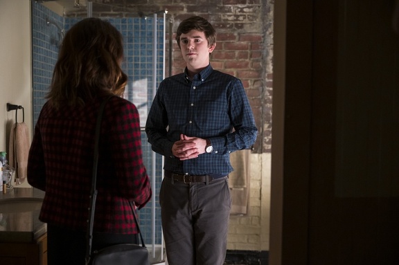 3x17 Stills 07