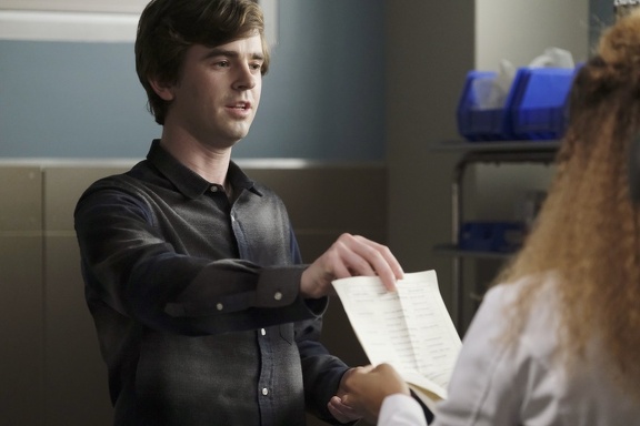 4x16 Stills 02