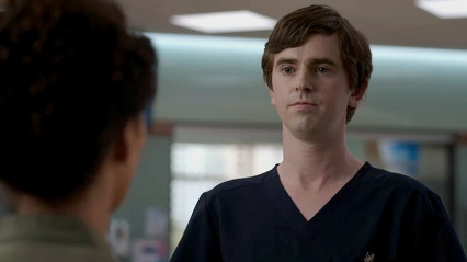 5x01 NewBeginnings 041