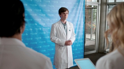 5x02 Piece of Cake 098