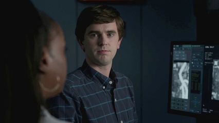 5x09 Yippee Ki-Yay 037