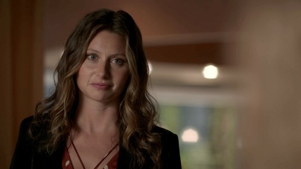 5x09 Yippee Ki-Yay 051