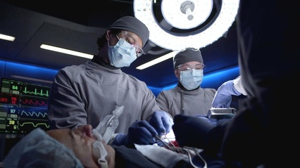 5x09 Yippee Ki-Yay 065