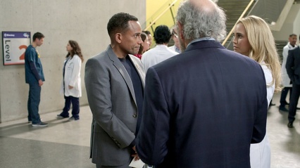 5x11 The Family 024