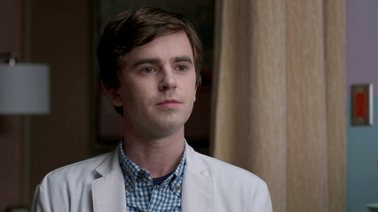 5x11 The Family 258