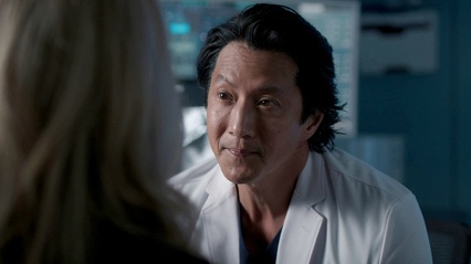 5x11 The Family 285