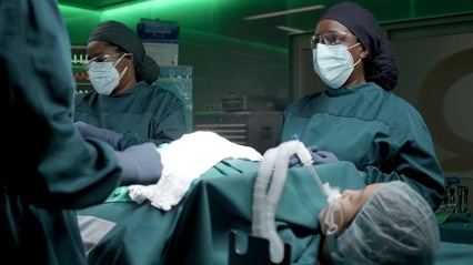 5x11 The Family 295