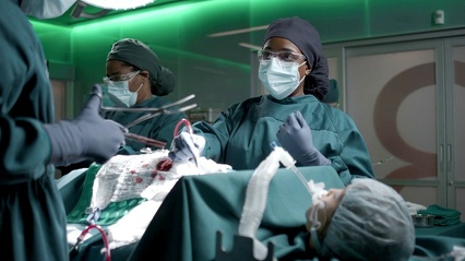 5x11 The Family 299
