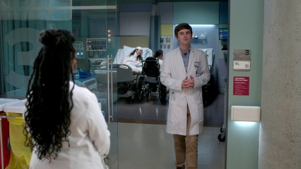 5x11 The Family 328