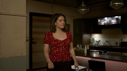 5x11 The Family 342