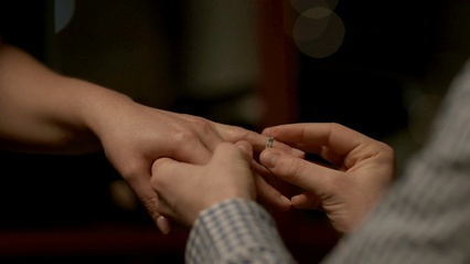 5x11 The Family 363