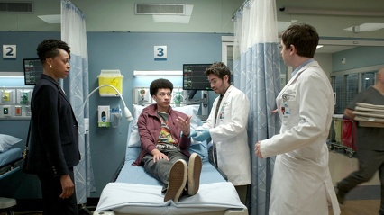 5x13 Growing Pains 020