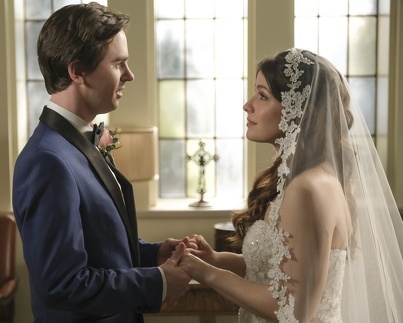 5x17 Stills 20