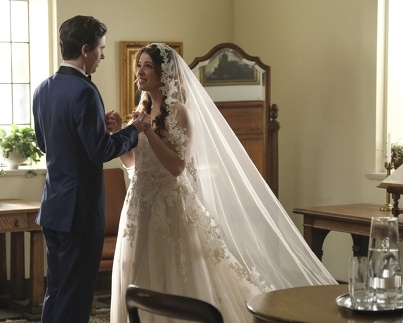 5x17 Stills 21