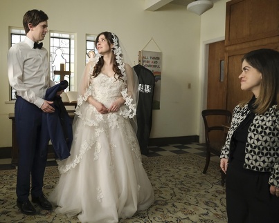 5x17 Stills 25