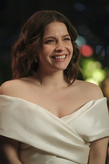 5x18 Stills 03