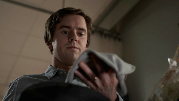 6x22 Love's Labor 299