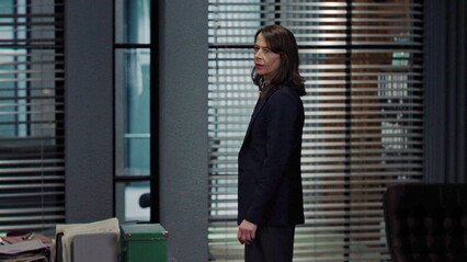 Dept Q - Episode 1x09 - 179